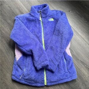 Women’s purple fur North Face jacket. Girls size XL - fits like a women’s small.